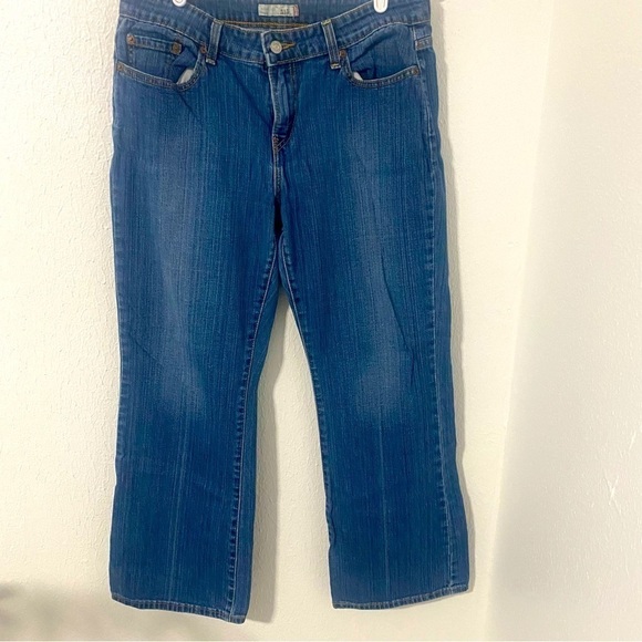 Levis 515 Bootcut Women's Jeans Blue Denim Medium Wash Size 10P M - Picture 1 of 9
